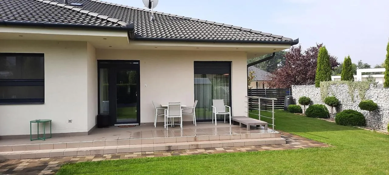 Exkluziv Apartman Debreczyn 0*,  Węgry